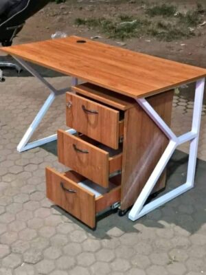 Modern Industrial Office Desk with Steel Frame & Lockable Drawers